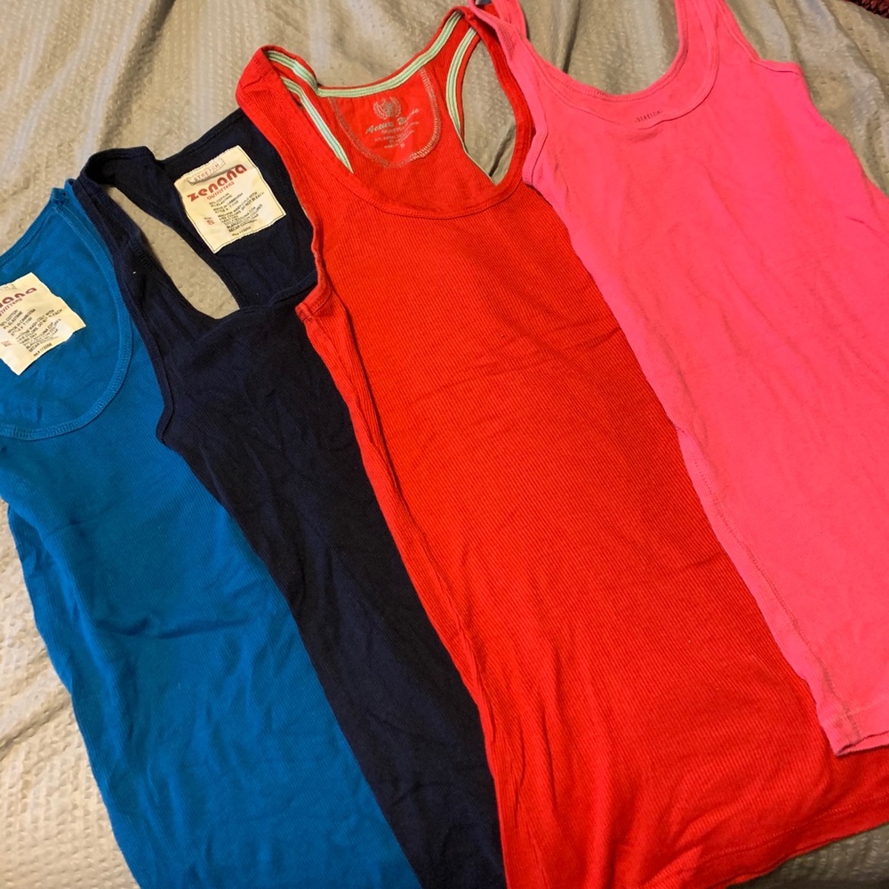 4 pack Tank tops